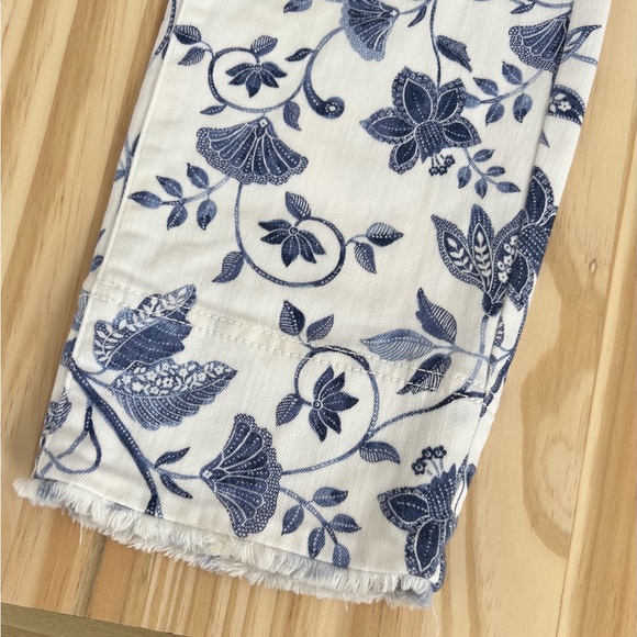 J.Jill blue and white jeans - Picture 3 of 5